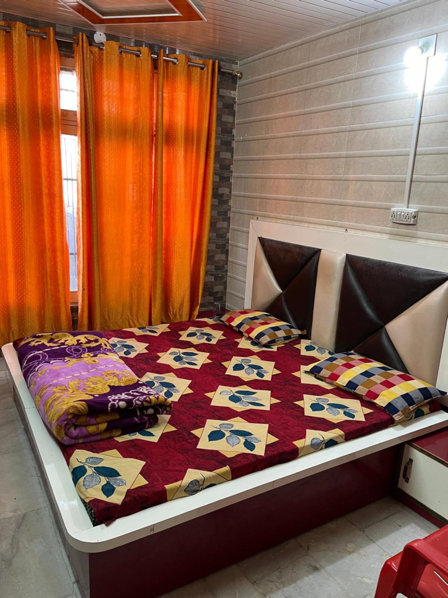 Dream Land Hotel Jammu Bagian luar foto